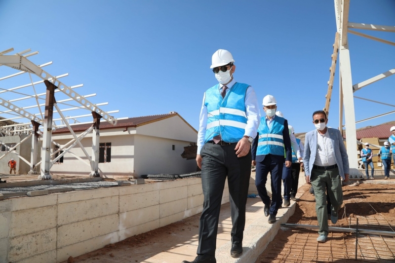 Sivas Canlı Hayvan Pazarı ve Ot Borsası'nın inşası devam ediyor