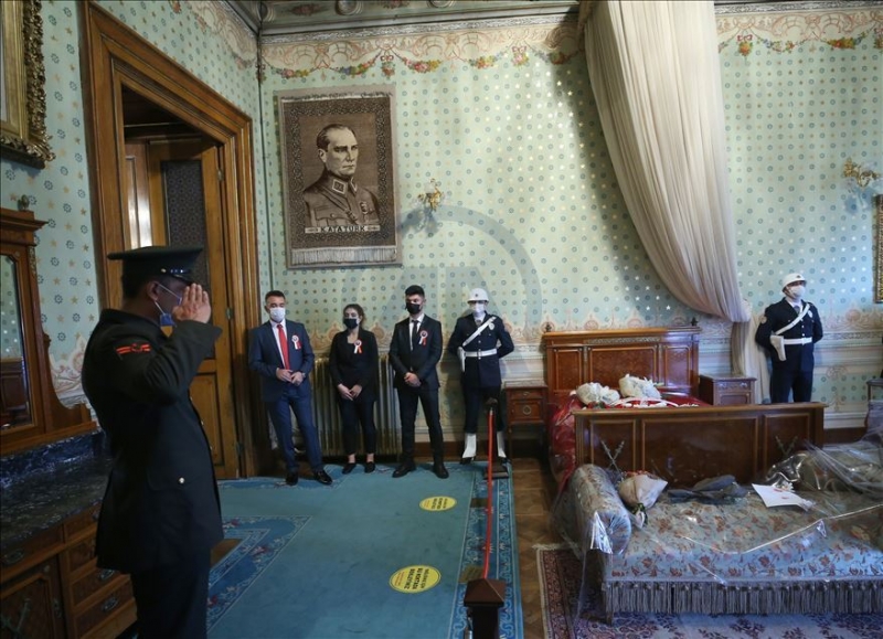 10 Kasım Dolmabahçe Sarayı
