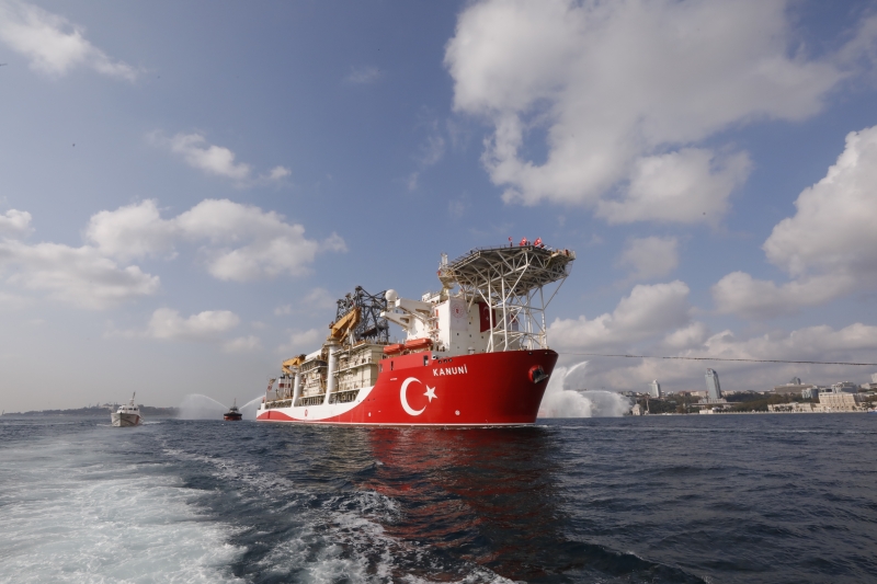  Kanuni sondaj gemisi Karadeniz'e uğurlandı