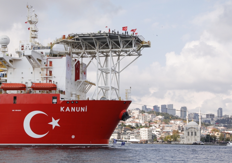  Kanuni sondaj gemisi Karadeniz'e uğurlandı