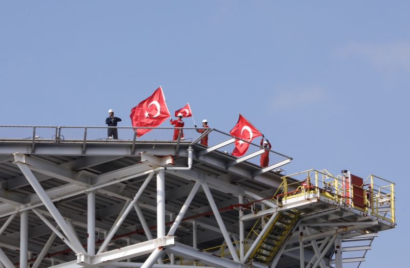  Kanuni sondaj gemisi Karadeniz'e uğurlandı
