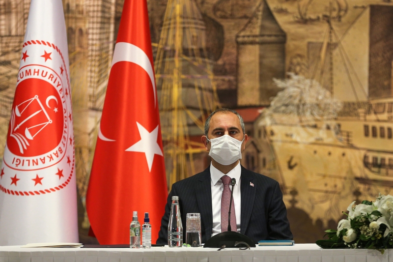  Bakan Elvan ve Gül, TÜSİAD yönetimiyle bir araya geldi