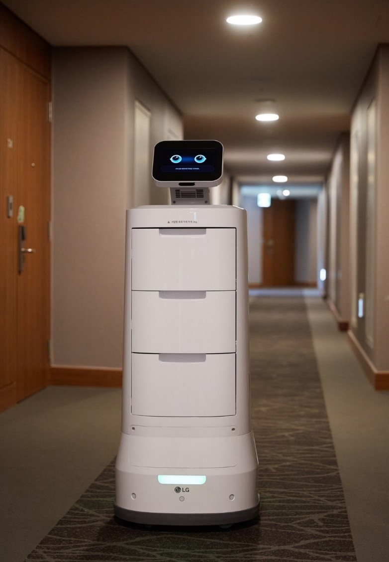  Fütüristik robotlar hayatı kolaylaştırıyor