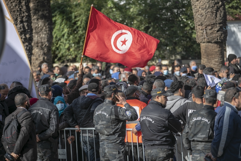 Tunus sokakları sosyoekonomik sorunlardan kaynaklı protestolarla 
