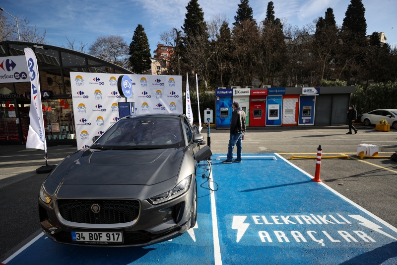  Eşarj ve CarrefourSA'dan elektrikli araç şarj istasyonu için iş birliği