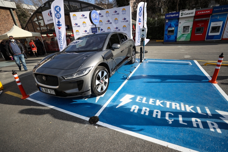  Eşarj ve CarrefourSA'dan elektrikli araç şarj istasyonu için iş birliği