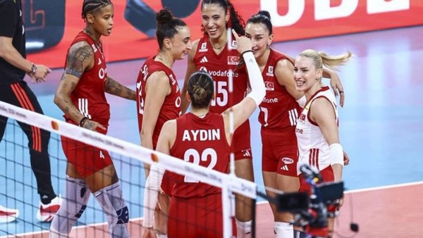 Filenin Sultanları Almanya'yı geçerek dörtte dört yaptı