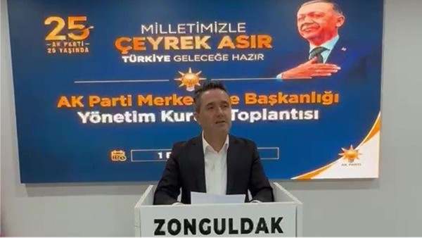 Sezer Köroğlu, AK Parti Zonguldak Merkez İlçe Başkanlığı'ndan istifa etti