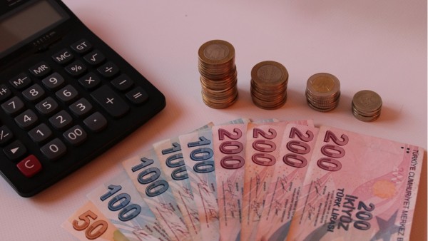 Yargıtay'dan Eşit Zam Zorunluluğu Kararı