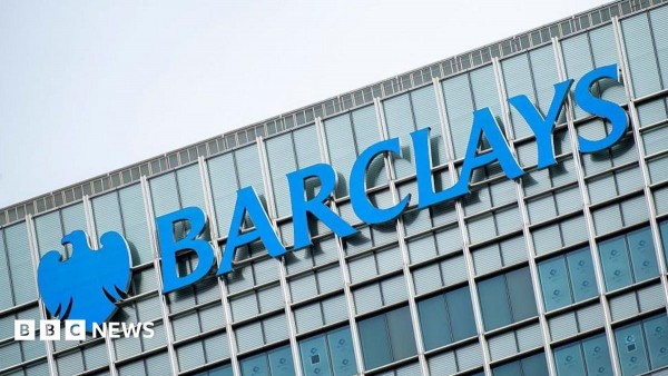 Barclays Çalışanları Ofis Çalışma Koşullarını Tartışıyor