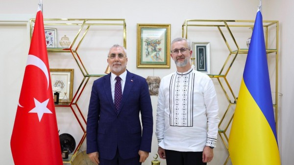 Türkiye ve Ukrayna Arasındaki İlişkiler Güçleniyor