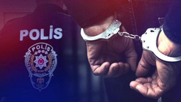 İstanbul'da Fon Soruşturmasında İki Yöneticiye Gözaltı Kararı