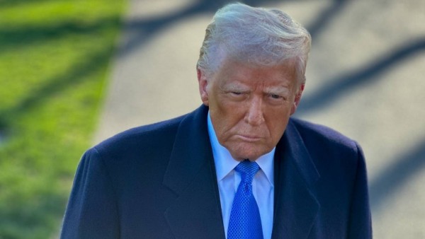 Trump'tan CNN, MS NOW ve Politico'ya Beyaz Saray Yasağı