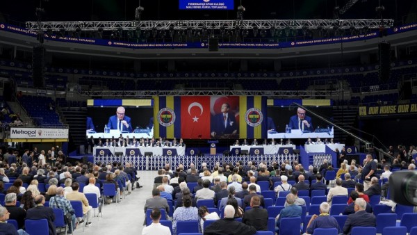 Fenerbahçe'nin Borcu 27.8 Milyar Lira