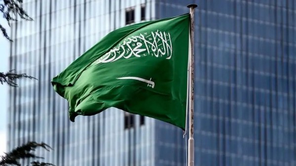 Riyad'daki Okullarda Yüz Yüze Eğitime Ara Verildi