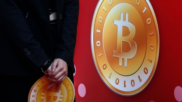 Bitcoin ve Altcoinlerde Fiyat Düşüşü Derinleşiyor