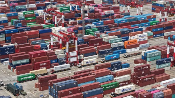 Çin'in 2026 Cari Fazlası 193,7 Milyar Dolar