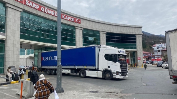Sarp Sınır Kapısı'ndan 5 milyonu aşkın yolcu geçişi oldu
